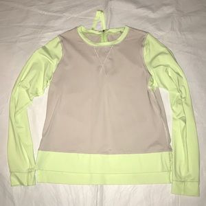 RARE Lululemon athletic top (like new)